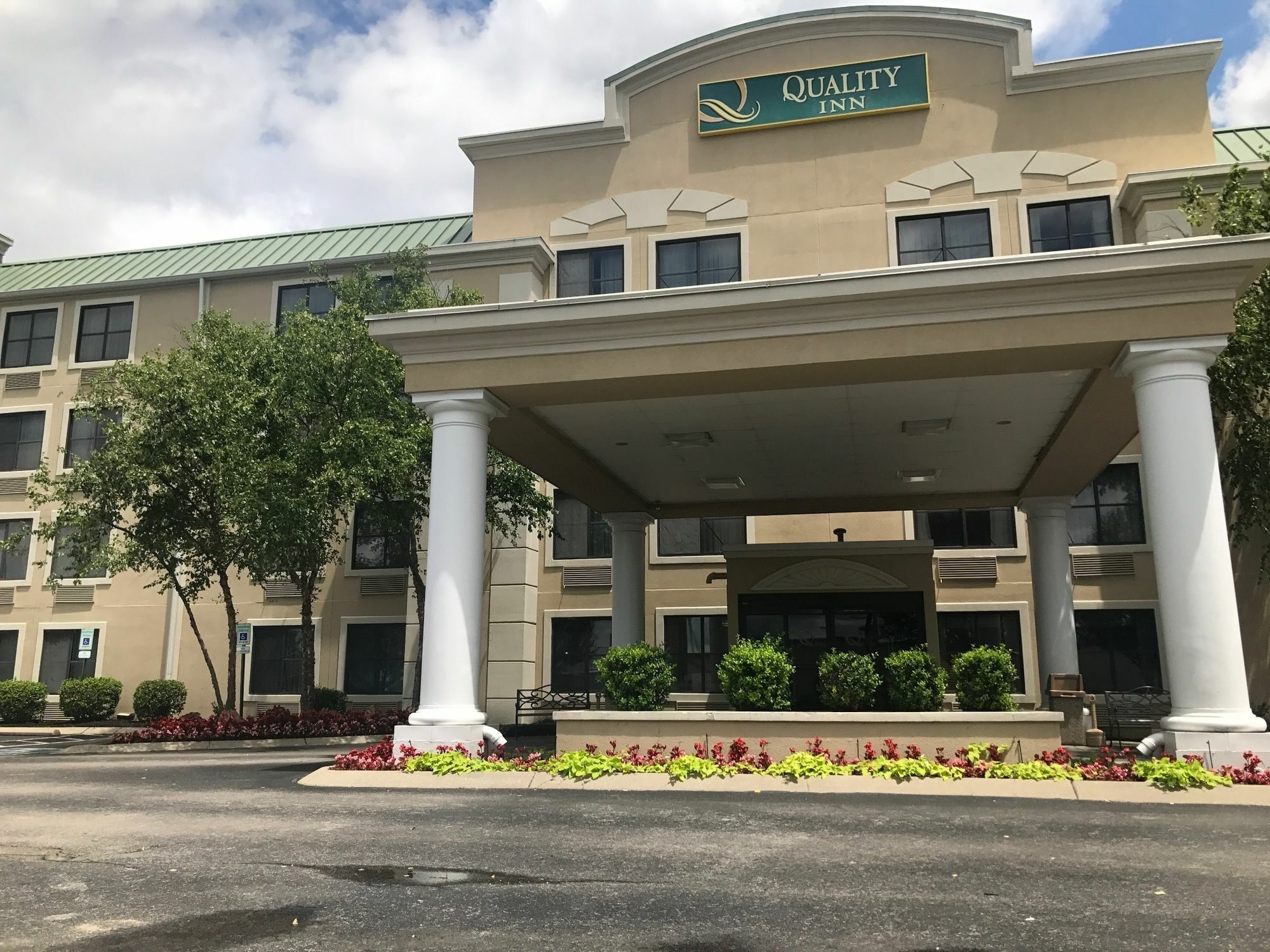 Quality Inn Murfreesboro-University Area Eksteriør bilde